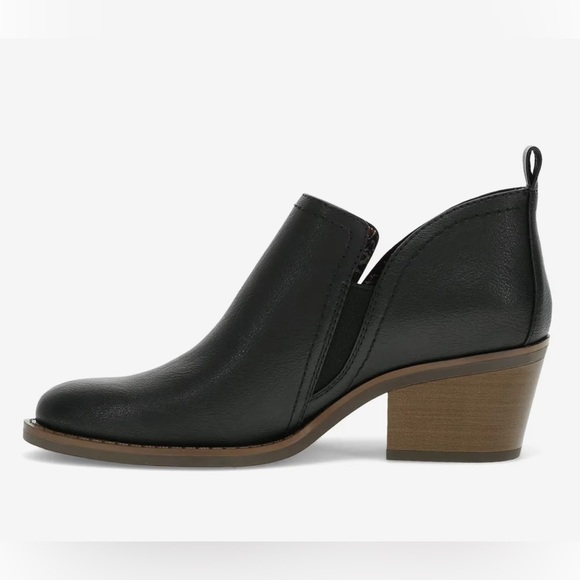 Baretraps Size 10 Black Lidian Bootie. New Without Box - Picture 5 of 6